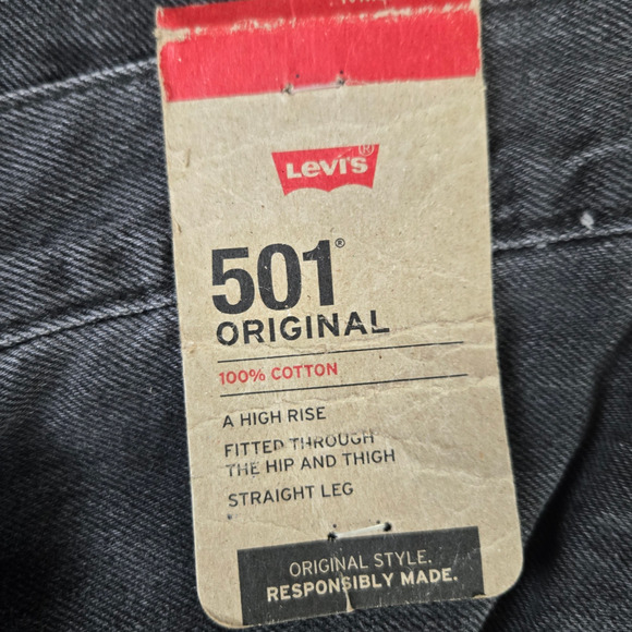 Levi's 501 Washed Black High Waisted Raw Hem Classic Straight Leg Jeans Size 32 - Picture 4 of 11